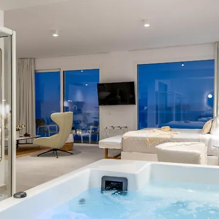 Achillion Luxury Corfu & Apartment