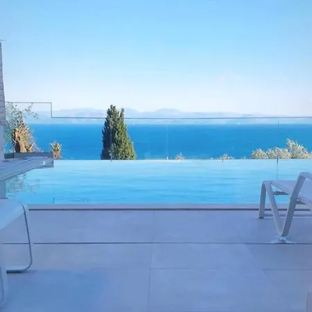 Apartment Achillion Luxury Corfu & *