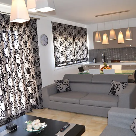 Achillion Luxury Corfu & פראמה