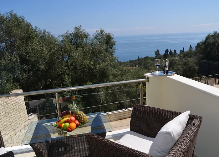Achillion Luxury Corfu & بيراما