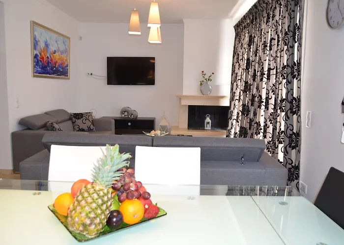 شقة Achillion Luxury Corfu & بيراما