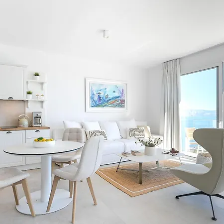 Achillion Luxury Corfu & Apartament Perama (Corfu)