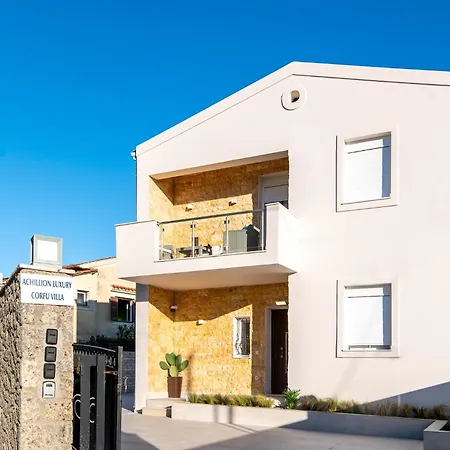 Achillion Luxury Corfu & *