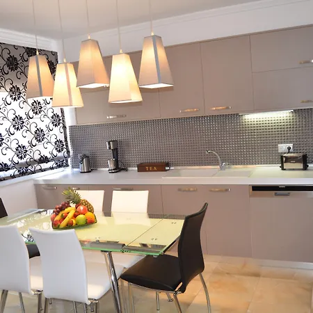 Achillion Luxury Corfu & Apartament