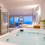 Achillion Luxury Corfu & Apartmán *