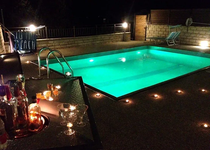 Achillion Luxury Corfu & Апартаменты