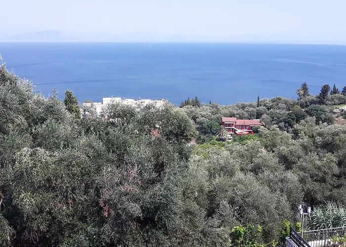 Апартаменты Achillion Luxury Corfu &
