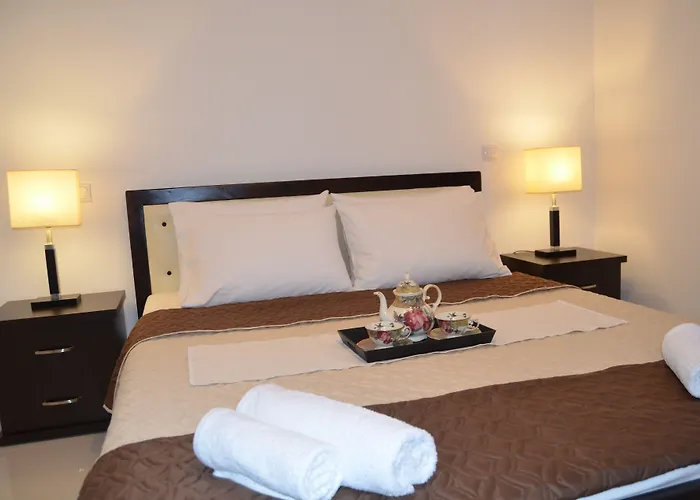 Achillion Luxury Corfu & * Перама