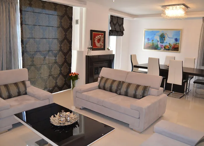 Achillion Luxury Corfu & Апартаменты *
