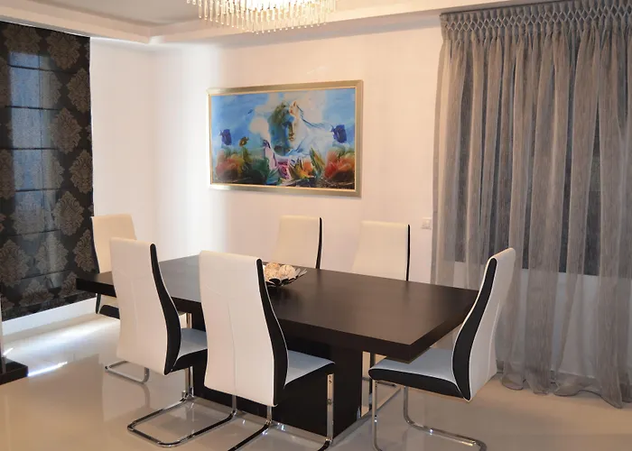 Achillion Luxury Corfu & Апартаменты *